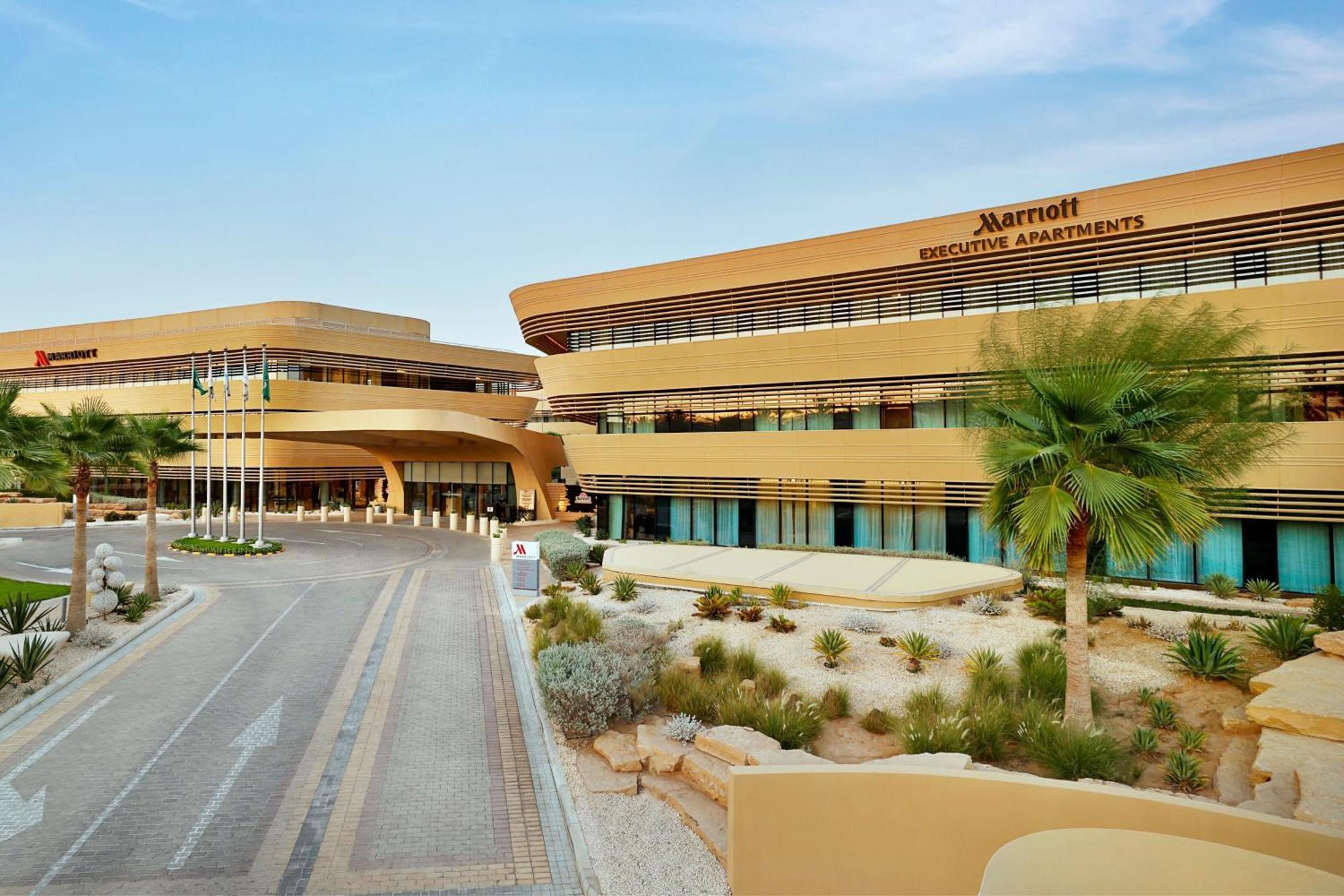 Hotel Marriott Diplomatic Quarter 4*